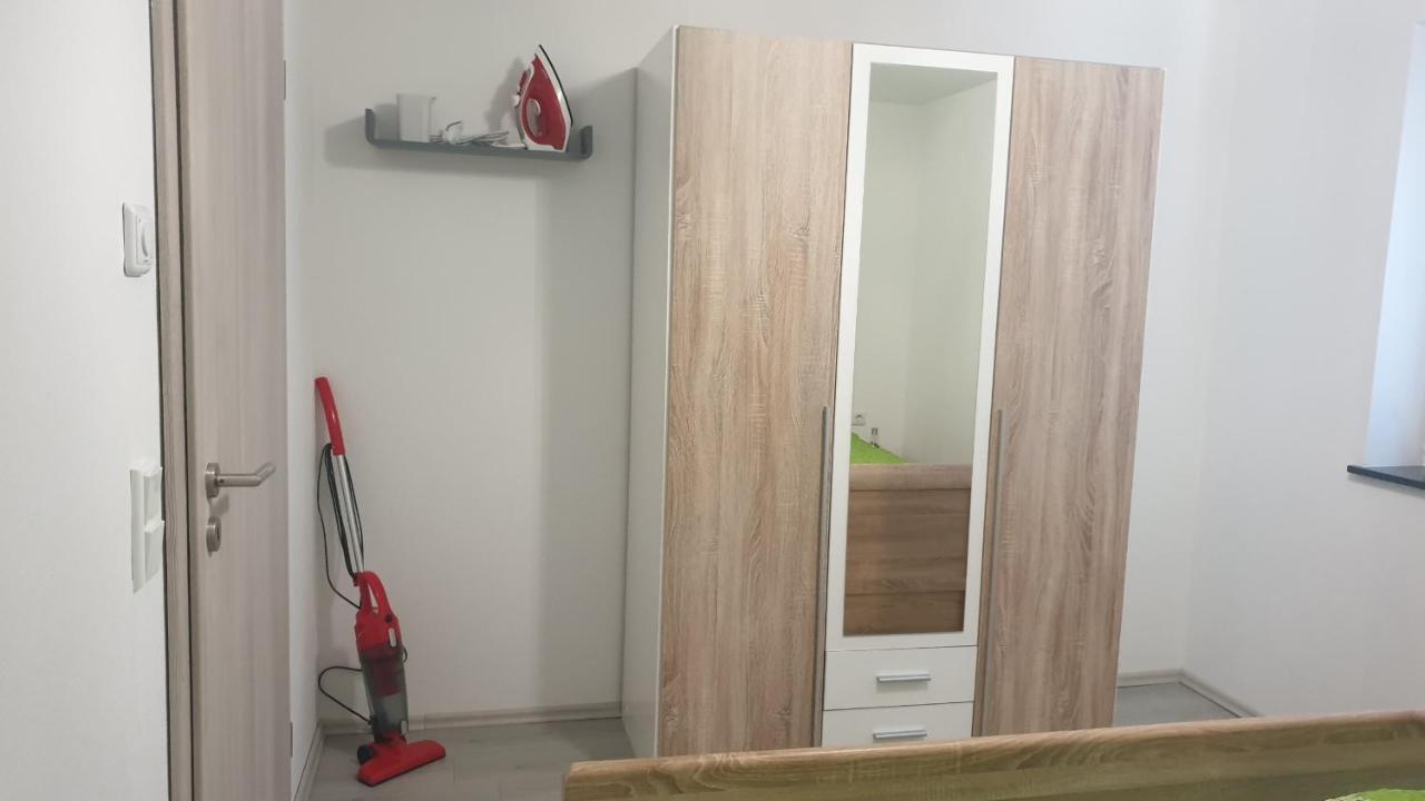 Komfortable Ferienwohnung Waghäusel Exterior foto